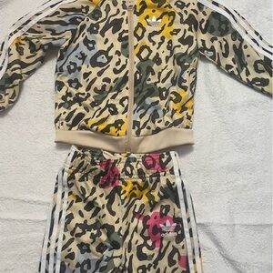Adidas Toddler Leopard 2T Tracksuit - Great Condition